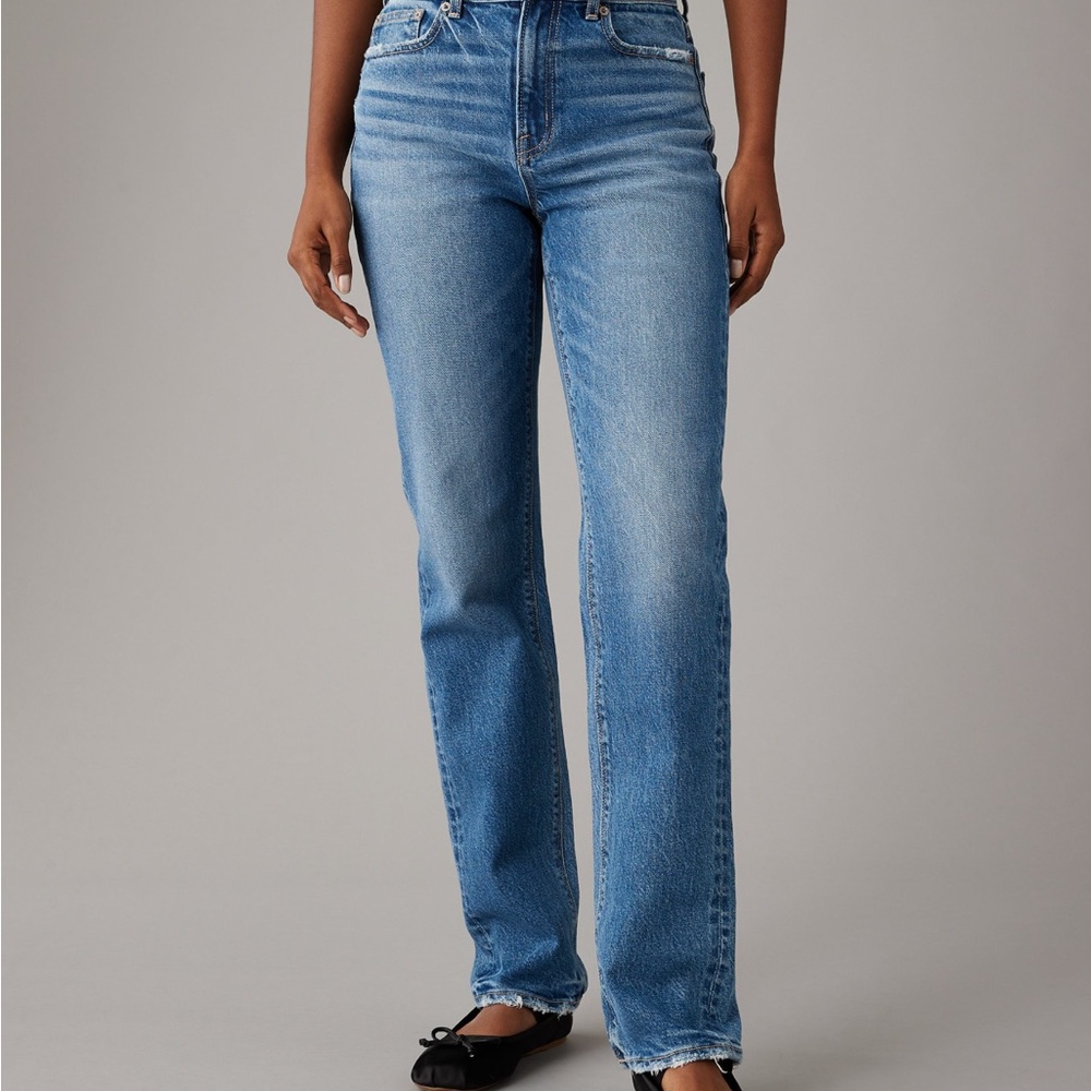 AE Straight Super High Waisted Straight Jeans